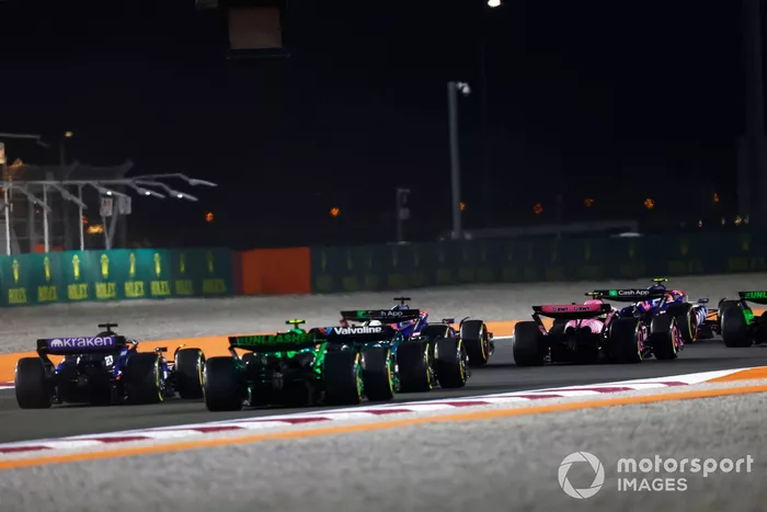 Pierre Gasly, Alpine A524, Liam Lawson, VCARB 01, Alex Albon, Williams FW46, Zhou Guanyu, KICK Sauber C44
