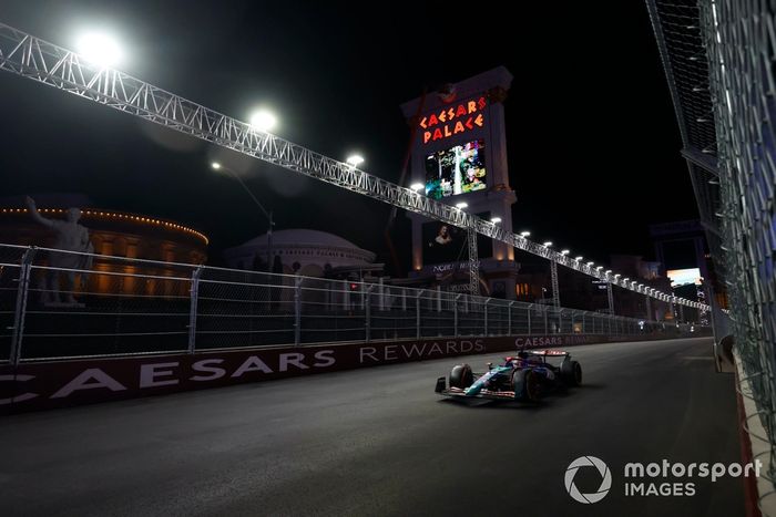 Liam Lawson, VCARB 01