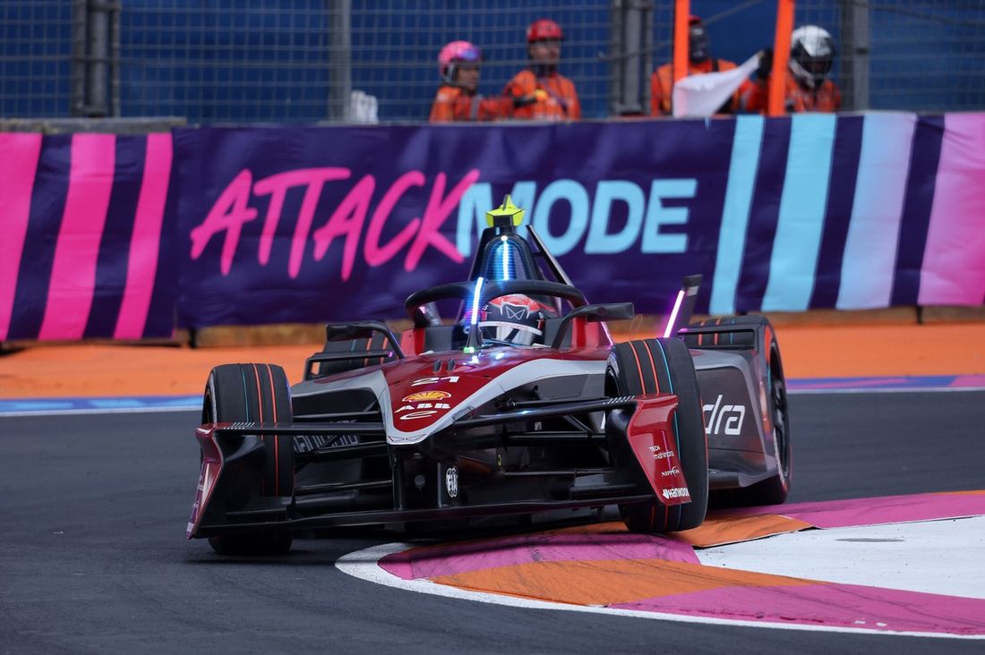 Nyck de Vries, Mahindra Racing