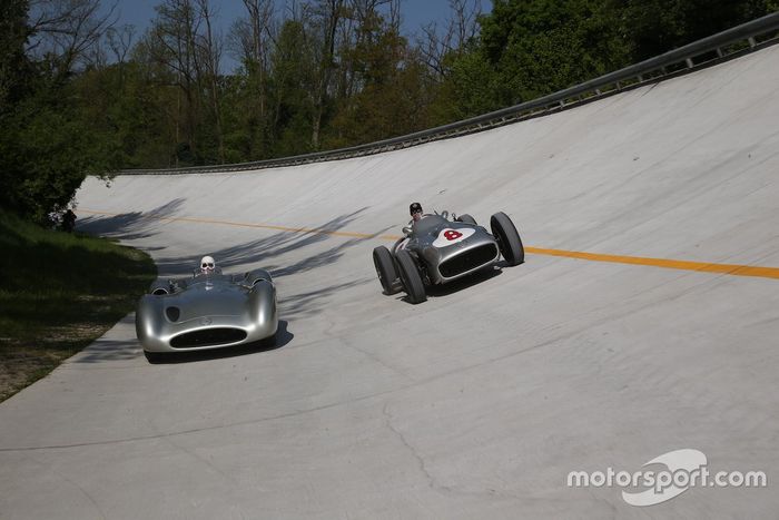 Lewis Hamilton y Sir Stirling Moss en Monza

