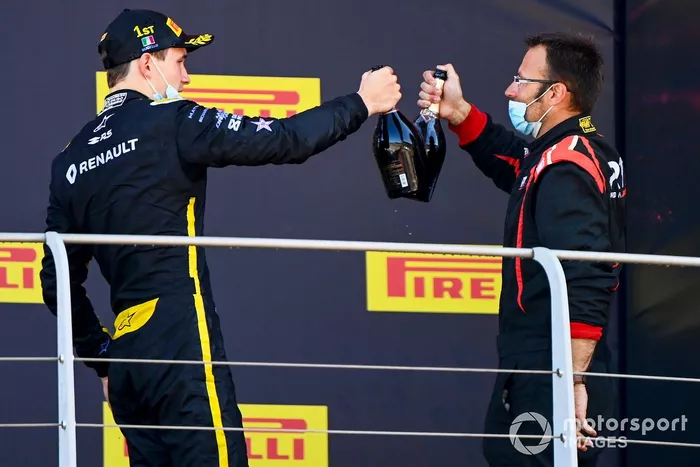 Podio: ganador Christian Lundgaard, ART Grand Prix