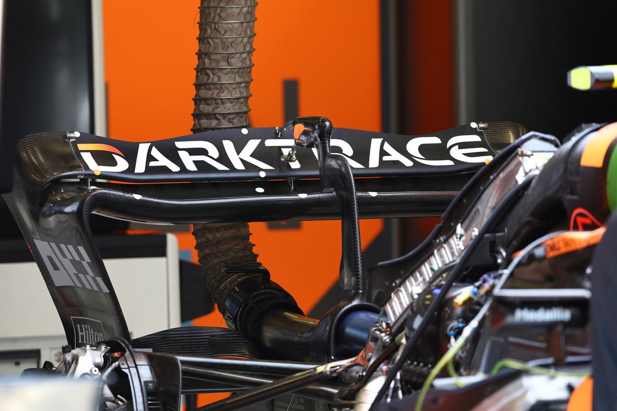 Detalle del alerón trasero del McLaren MC36