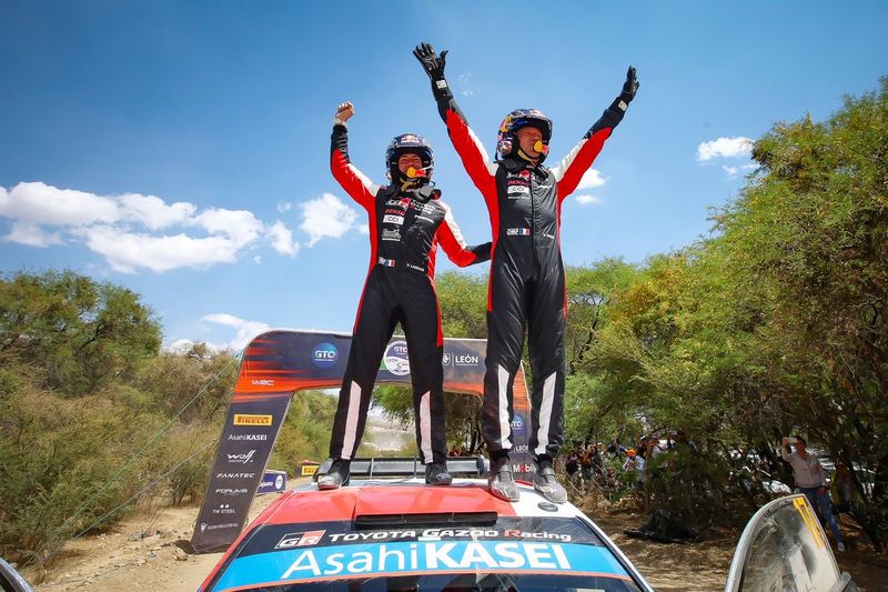 Ganadores Sébastien Ogier, Vincent Landais, Toyota Gazoo Racing WRT Toyota GR Yaris Rally1