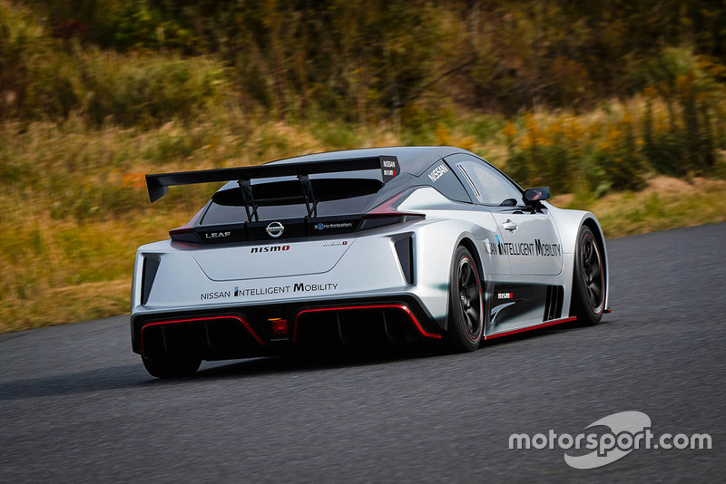 Nissan LEAF NISMO RC