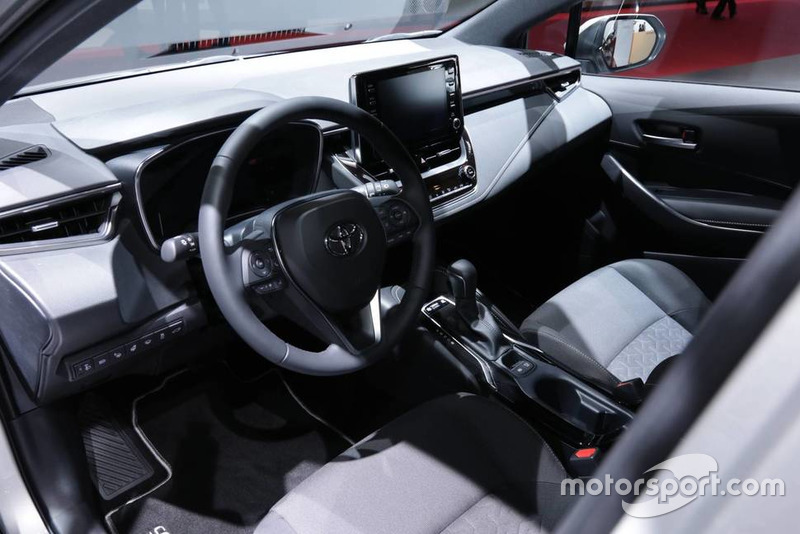 Toyota Corolla універсал 2019 року