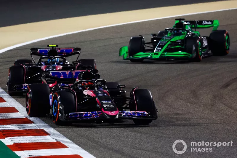 Esteban Ocon, Alpine A524 Pierre Gasly, Alpine A524 