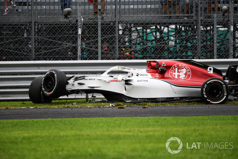 Marcus Ericsson, Sauber C37 - baleset