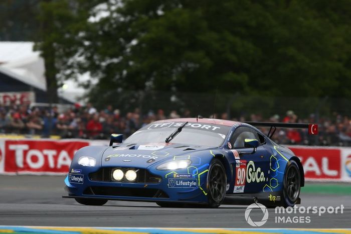 #90 TF Sport Aston Martin Vantage: Salih Yoluc, Euan Hankey, Charles Eastwood 