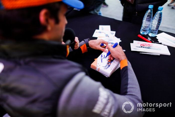 Carlos Sainz Jr., McLaren