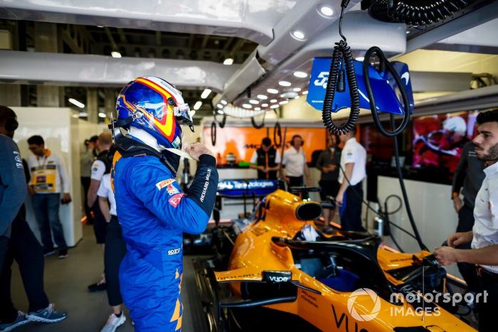 Carlos Sainz Jr., McLaren