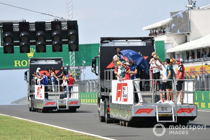 Desfile de pilotos