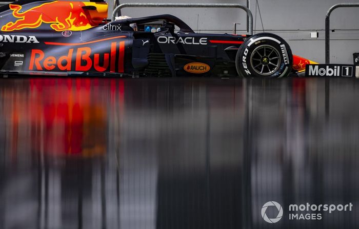 Max Verstappen, Red Bull Racing RB16B