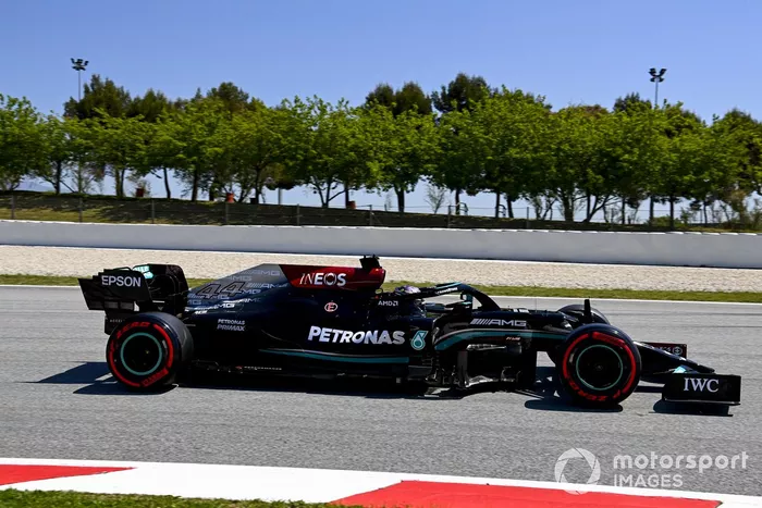 Lewis Hamilton, Mercedes W12
