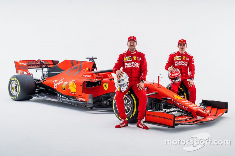 Scuderia Ferrari Mission Winnow: 26 años de media