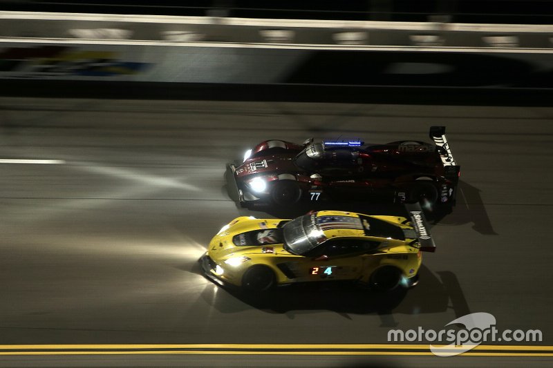 #77 Mazda Team Joest Mazda DPi: Oliver Jarvis, Tristan Nunez, Timo Bernhard, Rene Rast