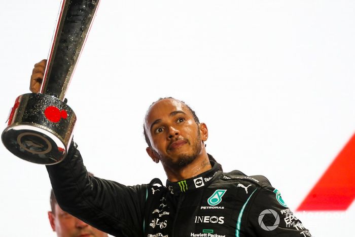 Podio: ganador Lewis Hamilton, Mercedes