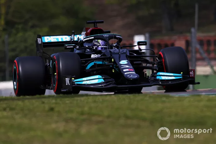 Lewis Hamilton, Mercedes W12