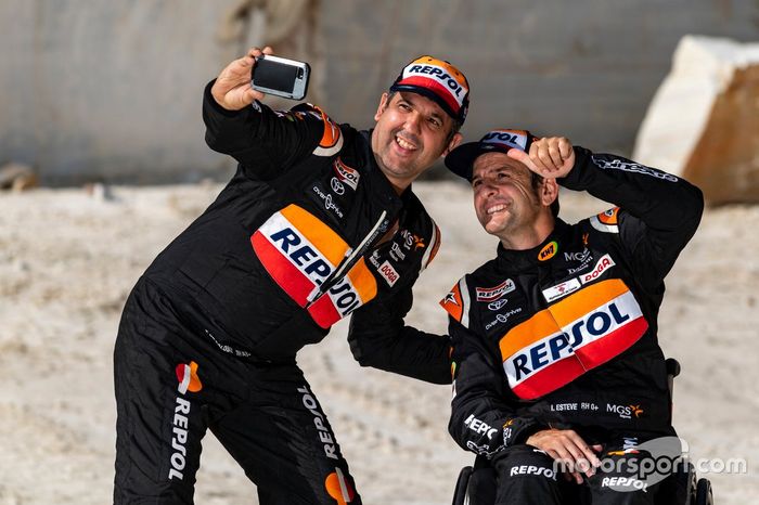 #327 Repsol Rally Team: Isidre Esteve, Txema Villalobos
