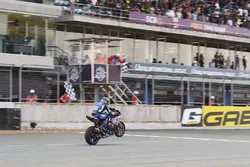 Alex Lowes, Pata Yamaha