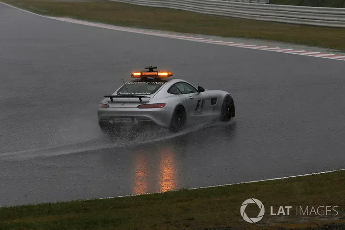 Safety car