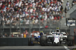 Ленс Стролл, Williams FW40