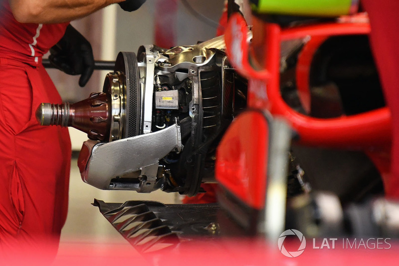 Ferrari SF70H, Hinterradbremse und Radnabe