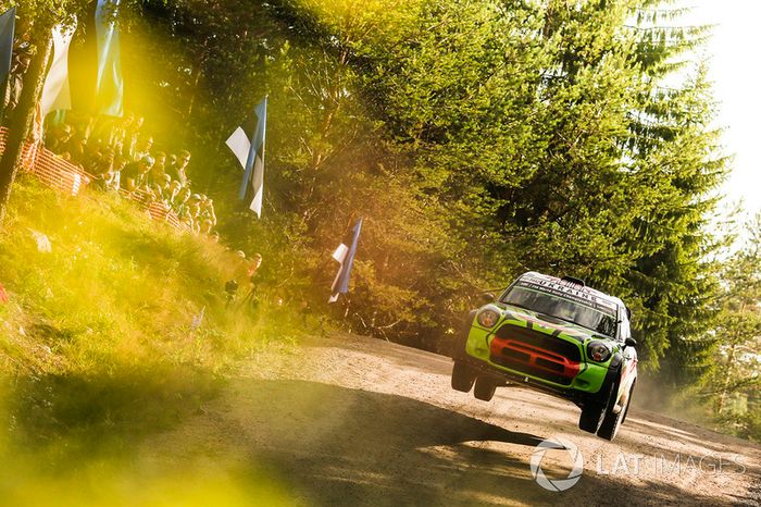 Valeriy Gorban, Sergey Larens, Mini