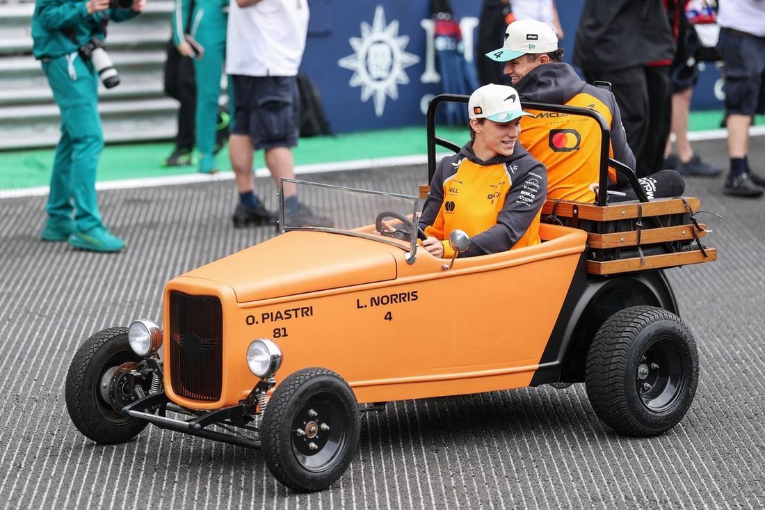 Lando Norris, McLaren, Oscar Piastri