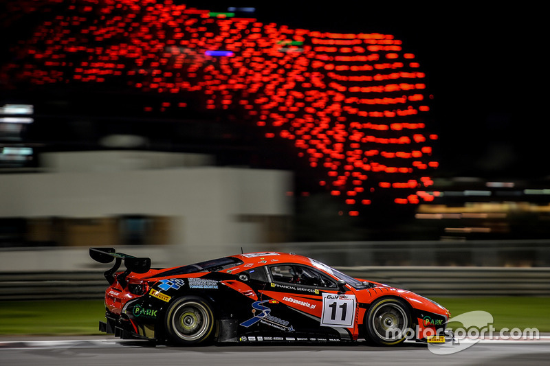 #11 Kessel Racing Ferrari 488 GT3: Davide Rigon, Miguel Molina, Michal Bromiszewski