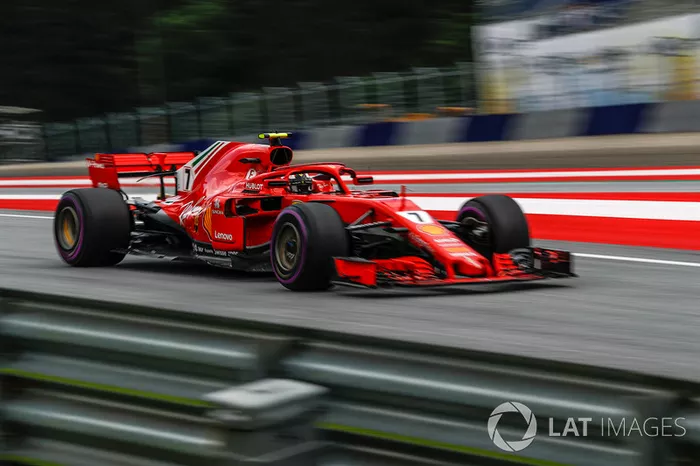 3: Kimi Raikkonen, Ferrari SF71H, 1'03.660