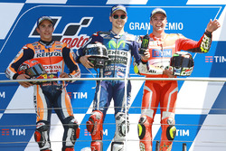 Podium: race winner Jorge Lorenzo, Yamaha Factory Racing, second place Marc Marquez, Repsol Honda Te