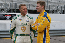 Ed Carpenter, Ed Carpenter Racing, Chevrolet; Josef Newgarden, Team Penske, Chevrolet