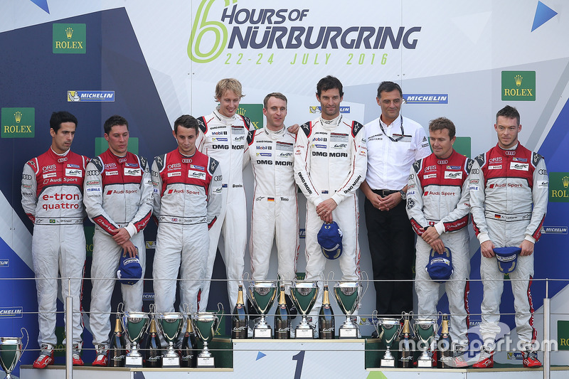 Podium: 1. Timo Bernhard, Mark Webber, Brendon Hartley, Porsche Team; 2. Lucas di Grassi, Loic Duval