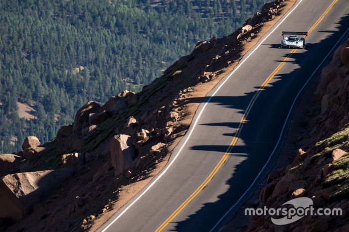 #94 Romain Dumas, Volkswagen I.D. R Pikes Peak