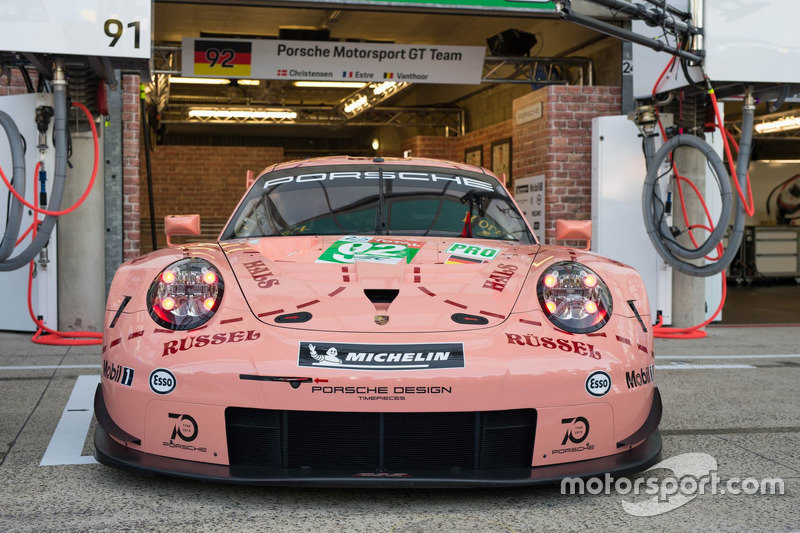 #92 Porsche GT Team Porsche 911 RSR у спеціальній лівреї