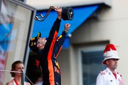 Podium: Race winner Daniel Ricciardo, Red Bull Racing