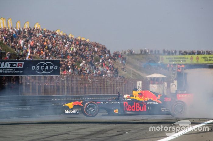 Max Verstappen, Red Bull Racing RB7