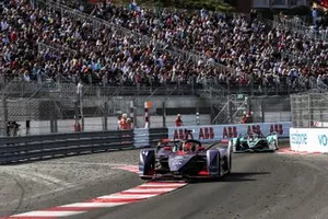 Robin Frijns, Envision Virgin Racing, Audi e-tron FE05 Mitch Evans, Panasonic Jaguar Racing, Jaguar I-Type 3 