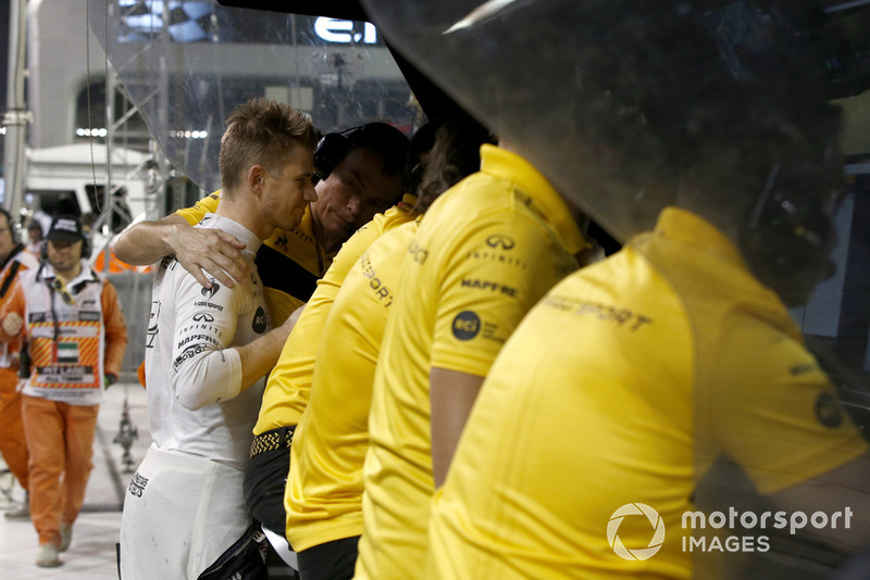 Race retiree Nico Hulkenberg, Renault Sport F1 Team 