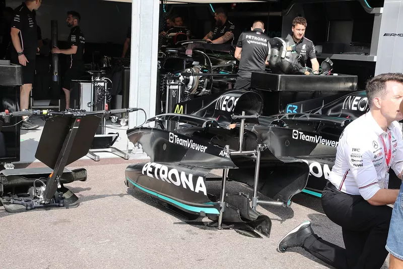 Détails techniques de la Mercedes W14