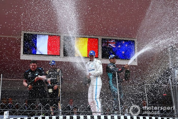 Podio: El ganador, Stoffel Vandoorne, Mercedes-Benz EQ, segundo, Mitch Evans, Jaguar Racing, tercero, Jean-Eric Vergne, DS Techeetah