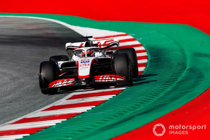 Kevin Magnussen, Haas VF-22