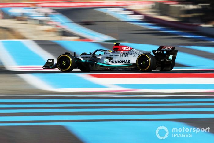 Lewis Hamilton, Mercedes W13