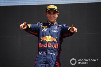Red Bull-junior goudeerlijk over F1-debuut bij AlphaTauri: "Ben bang"