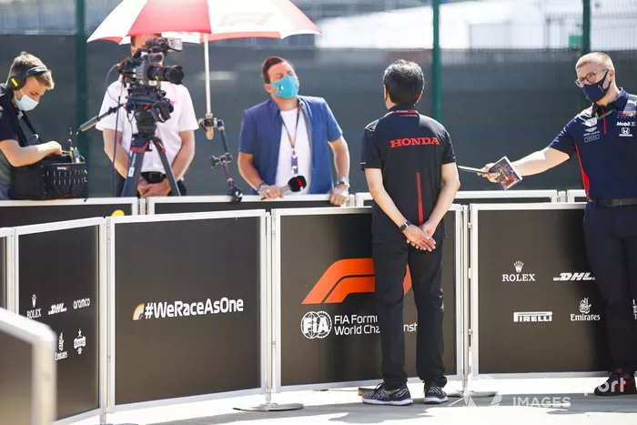 Toyoharu Tanabe, Director Técnico de F1, Honda habla con los medios de comunicación