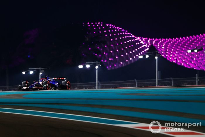 Liam Lawson, VCARB 01