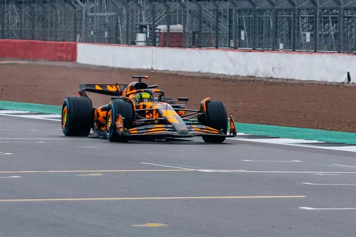 ランド・ノリス、マクラーレンMCL39