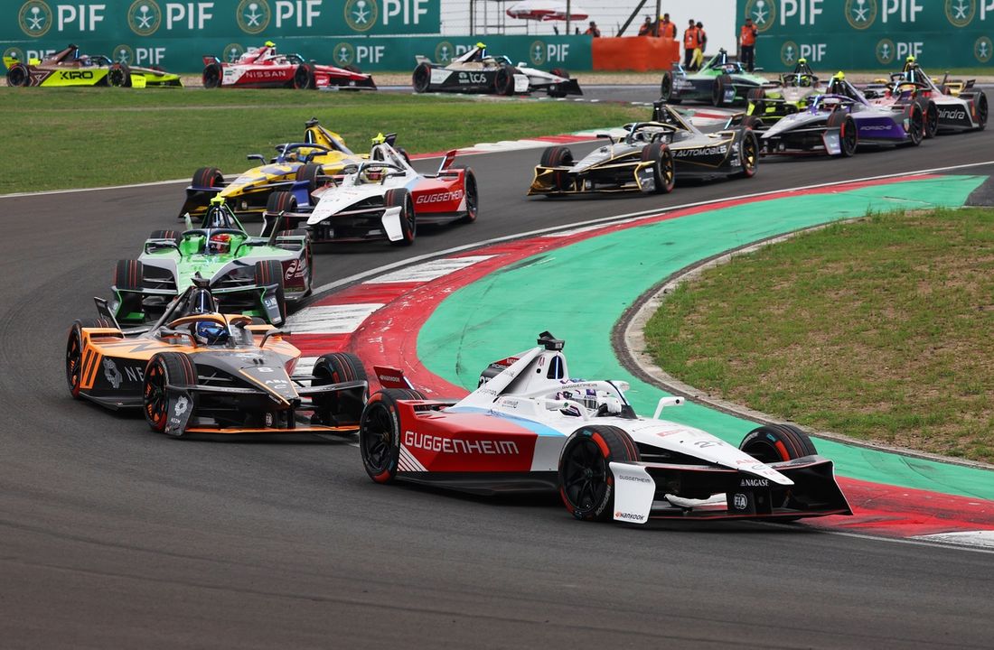 Jake Dennis, Andretti Formula E, Sam Bird, NEOM McLaren Formula E Team