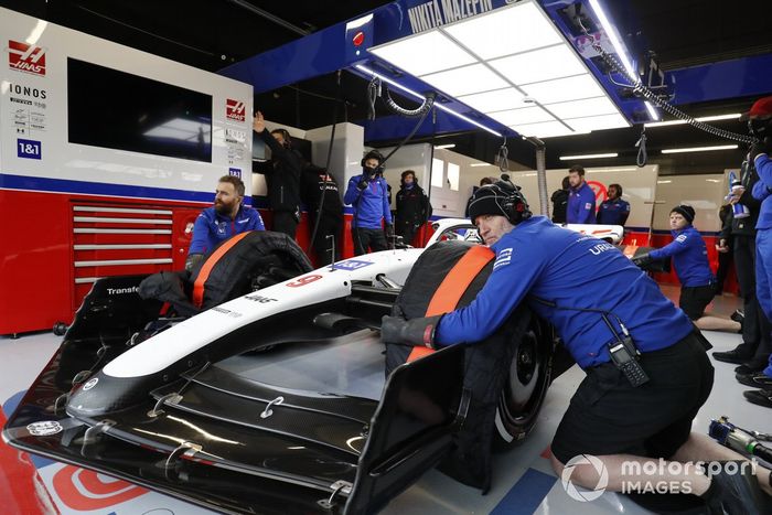 Nikita Mazepin, Haas VF-22