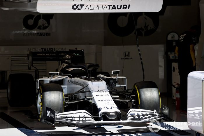 El frente del monoplaza de Daniil Kvyat, AlphaTauri AT01